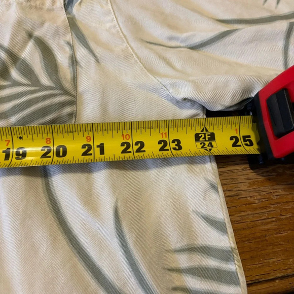 Vintage Tommy Bahama Shirt Mens Large Yellow Silk Hawaiian Vacation Button Up - Picture 5 of 5